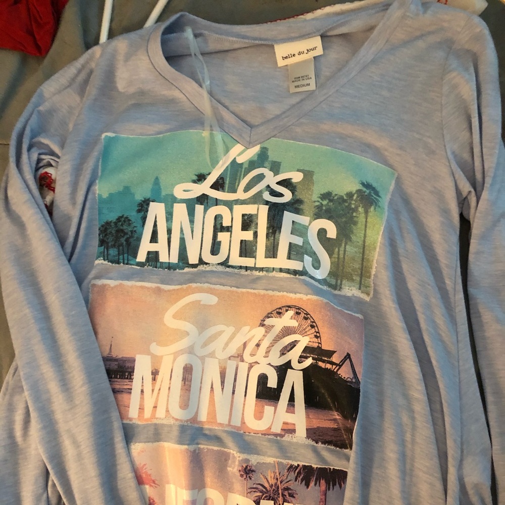 Los Angeles Ny comfy shirt never worn